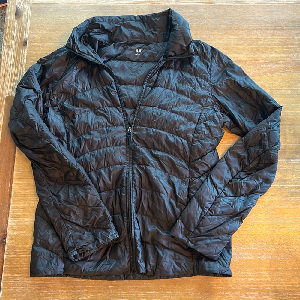 Uniqlo Medium Black Lightweight Down Jacket